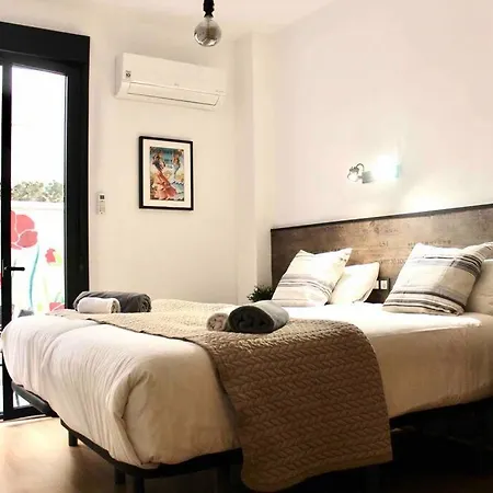 Апартаменты Downtown Jinetes Deluxe With Pool & Free Parking *